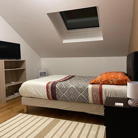 Gite De 2 Chambres - Ancenis A11 - Logis Du Chateau Rouge Mésanger Kültér fotó